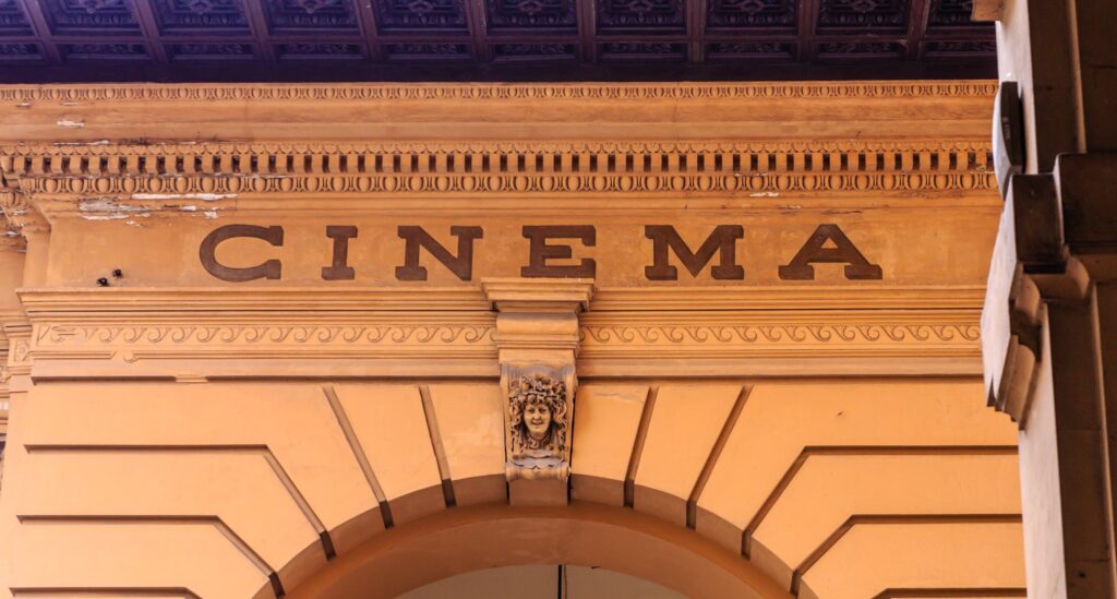 cine en florencia